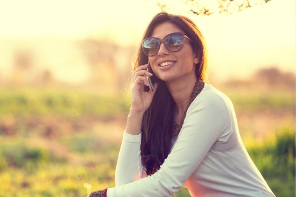 Confía en nuestro tarot del amor por teléfono: Preciso y Fiable